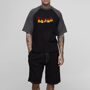 Conjunto de Camiseta y Pantalones Cortos para Hombre, Camiseta Holgada con Pantalones Cortos Cargo, Conjunto de Camiseta y Pantalones Cortos de Color Sólido para Uso Casual y al Aire Libre - Product Image 1