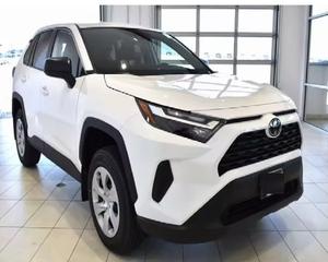 Toyota RAV4 LE FWD d'occasion de haute qualité, année 2020 - Product Image 1