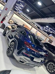 Nouveau / D'OCCASION BLEU 2023 BM W X6 M50i 4.4L Caméra arrière 360° Capacité de charge 31-40T Emission Diesel / Essence Automatique - Product Image 6