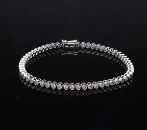 สร้อยข้อมือเทนนิสทองคำแท้ 14K ชุบโรเดียม ดีไซน์หรูหราสำหรับผู้หญิง ประดับเพชรทรงกลมเจียระไนแบบบริลเลียนท์ ฝังแบบคลาสสิก - Product Image 6