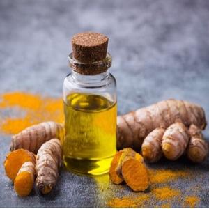 Fournisseur en gros d'huile essentielle de curcuma riche en curcumine, distillée à la vapeur, huile de curcuma longa, approvisionnement direct d'usine OEM - Product Image 1
