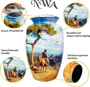 โกศบรรจุอัฐิรูปคาวบอยขี่ม้า แบบสั่งทำพิเศษ พร้อมถุงกำมะหยี่เข้าชุด ความจุ 200 คิวบิกอินช์ - Product Image 2