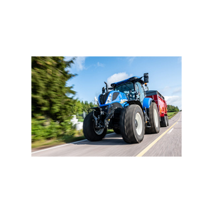 Se venden tractores CNH todo terreno a contratistas y propietarios de plantaciones - Product Image 1