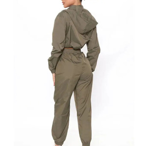 Conjuntos cortavientos de ropa deportiva para mujer de talla grande de alta calidad al por mayor, nuevo diseño, logotipo impreso, cortavientos con cremallera, a prueba de viento - Product Image 2