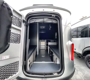 LISTO PARA ENVIAR: Remolque de Viaje de Lujo de Aluminio y Acero Inoxidable para RV, Caravana, con Ducha y Baño para 4 Personas Familiares - Product Image 3