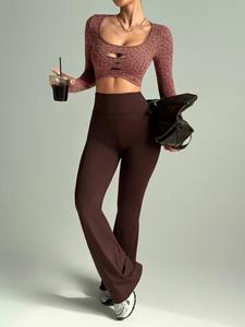 Soutien-gorge de sport personnalisé à manches longues pour femme, vente en gros, vêtements de sport en vrac, haut court de fitness de haute qualité avec maintien élevé à l'avant - Product Image 3