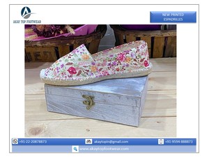 Alpargatas veganas hechas a mano para mujer, zapatos de verano informales ligeros sin cordones para exteriores - Product Image 2