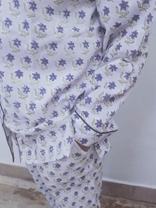 ชุดนอนผ้าฝ้ายแขนยาวสำหรับผู้หญิงชุดนอนลายดอกไม้เก็บความร้อนสไตล์อินเดียสำหรับฤดูร้อน - Product Image 4