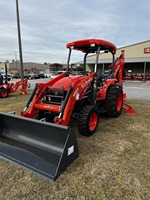 Cargadora de Ruedas Compacta Kubota B26 con Retroexcavadora y Tracción en las 4 Ruedas