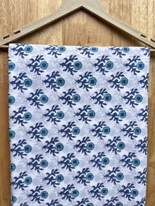 Tela de algodón estampada a mano floral, fabricación hecha a mano, respetuosa con el medio ambiente, tela de algodón cortada a medida - Product Image 5