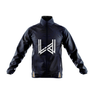 Chaqueta Cortavientos Personalizada 100% Nailon Ecológica Impermeable Cortavientos Transpirable de Secado Rápido con Cierre de Cremallera y Cuello Alto - Product Image 1