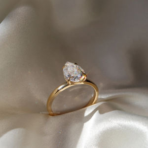 Bague de fiançailles Moissanite allongée en forme de poire 2 Ct Bague Moissanite solitaire en forme de poire couleur D en argent sterling 925 - Product Image 4