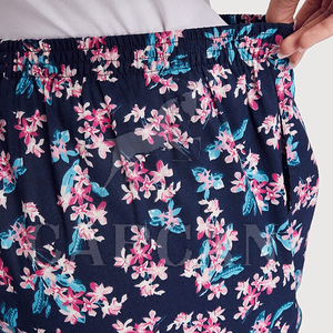 Pantalones cortos de fitness con estilo para mujer con impresión por sublimación 100% pantalones bombachos de algodón etiqueta privada personalizada - Product Image 4