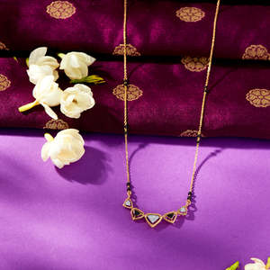 Collar Mangalsutra de Oro con Diamantes Brillantes para Mujer - Product Image 1