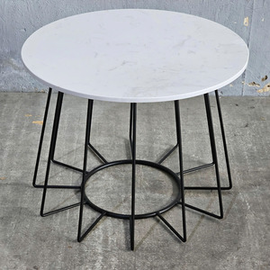 Table basse ronde avec plateau en céramique et structure en fer, catégorie de produits manteaux pour femmes TT68238 - Product Image 3