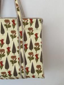 Bolso de mano de algodón acolchado de Color sólido bordado para mujer india, estampado a mano, diseño de Jugle, cadenas con cremallera, hombro - Product Image 4