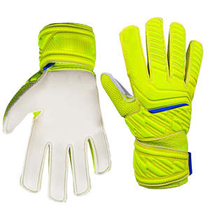 Guantes de Portero de Fútbol Hechos a Mano, Totalmente Personalizados, de la Más Alta Calidad, en Color Verde y Blanco en Contraste, Nuevo Modelo - Product Image 5