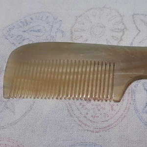 Peine de Cuerno Natural Hecho a Mano, Calidad Premium, Cepillo para Cabello 100%, Antiestático, Peine para Mujer, Desenredante, Peine de Masaje de la India - Product Image 6