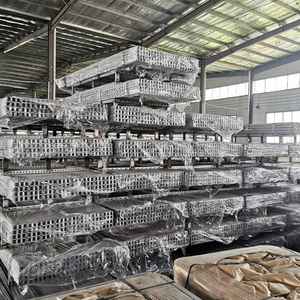 1-5/8 "X 1-5/8" Canal de puntal de metal de calibre 12 de acero galvanizado con soporte de pared de Marco IMC ranurado de 10 pies Unistrut - Product Image 6