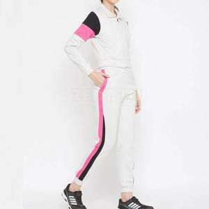 Chándales ajustados de alta calidad para mujer, superventas, ropa deportiva de invierno con patrón sólido, hecha en Pakistán - Product Image 3