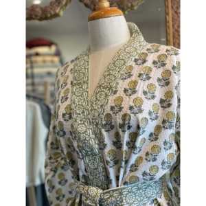 Bata de Baño Acogedora con Tejido Waffle Daisy, Talla Única, Ropa de Casa Cómoda con Cierre de Cordón, Camisón Suave y Transpirable con Estampado Liso - Product Image 4