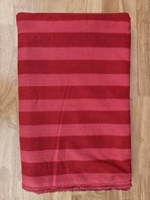 Tela a Rayas Transpirable y Ecológica de Diseño Moderno para Ropa de Cama, Manteles, Camisas y Bolsos - Tonos Alternados en Rojo