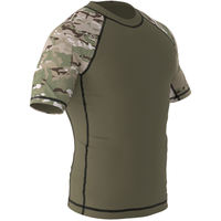 Último estilo Diseño personalizado Media manga MMA Fighting Rash Guard Equipo de entrenamiento para hombres con Premium Washed Technics Nuevo lanzamiento