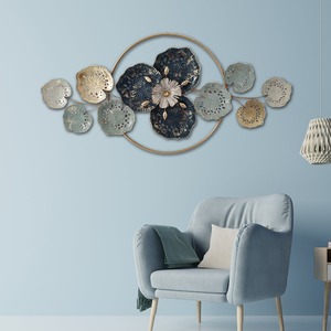 Arte de pared de hierro de Metal con temática de árbol tradicional antiguo Acento de tiempo de lujo Decoración de moda para el hogar Diseño único Acento de pared - Product Image 2