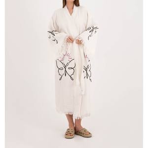 Kimono Largo para Mujer, Estilo Abierto, Capa Exterior con Caída Suave y un Atractivo de Moda sin Esfuerzo, Proveedor Indio - Product Image 5