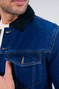 Diseñador personalizado de los hombres Vintage Jean Abrigos Chaquetas de mezclilla Botón de gran tamaño de algodón Varsity Stand Collar Front Logo para los hombres - Product Image 2