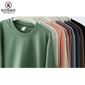 เสื้อสเวตเตอร์สวมหัวแขนยาวโอเวอร์ไซส์สำหรับผู้หญิงพิมพ์ลายโลโก้ด้านหน้าสำหรับฤดูหนาว - Product Image 5