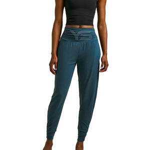 Nouvel arrivage de vêtements de sport d'entraînement de levage de hanche élastique pour femmes Leggings de yoga taille basse avec coutures Leggings pour femmes pantalons de sport - Product Image 5