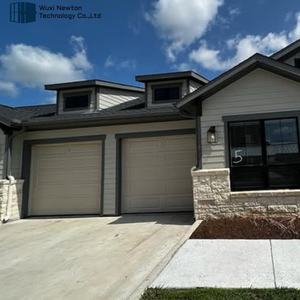 Conception d'isolation thermique résidentielle personnalisée <span class=keywords><strong>de</strong></span> haute qualité Portes d'ascenseur <span class=keywords><strong>de</strong></span> <span class=keywords><strong>garage</strong></span> <span class=keywords><strong>Porte</strong></span> <span class=keywords><strong>de</strong></span> <span class=keywords><strong>garage</strong></span> en acier galvanisé avec moteur - Product Image 4