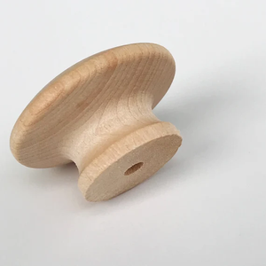 Bouton en bois Boutons en bois massif personnalisés Crochets muraux en bois Poignée de meuble Armoire Tiroir Boutons en bois - Product Image 1