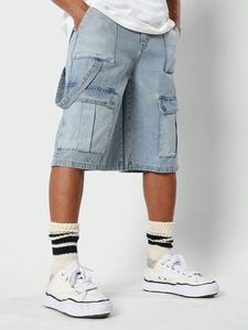 Shorts en jean pour hommes Du décontracté au festival Tendances et marques Meilleures façons de styliser les shorts en jean pour hommes en 2024 - Product Image 6