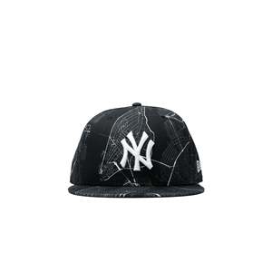 Gorra Ajustada de 5 Paneles, 100% Algodón Velour, Estilo Etéreo, Visera Curva, Unisex - Product Image 1