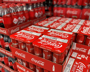 Coca-Cola en gros disponible à bas prix, idéal pour la vente au détail et la distribution en gros - Product Image 2