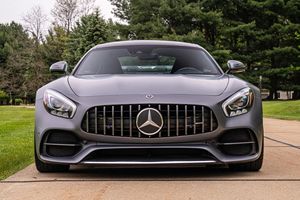 Mercedes-AMG GT C Coupé 2018 Usado en Excelentes Condiciones, 31k Millas, Motor V8 Twin-Turbo, Paquete AMG Dynamic Plus, Tuning ECU AlpineMMS Stage 2 - Product Image 1