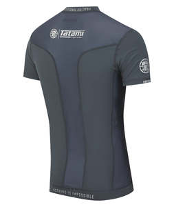 Rashguard Top para atletas de MMA de secado rápido y fuerte - Product Image 3