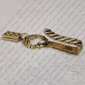 Gancho de latón de cobre vikingo medieval BC - Product Image 2