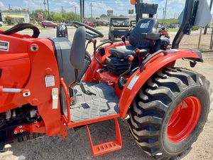 รถแทรกเตอร์ KIOTI DK5320SE/CK4020SE มือหนึ่ง/มือสอง ราคาถูก พร้อมรถตัก LOADER-LARRY 50 แรงม้า ขับเคลื่อน 4 ล้อ สำหรับเครื่องยนต์ รับประกัน 3 ปี สำหรับใช้งานในฟาร์ม ให้ผลผลิตสูง - Product Image 6