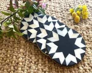 Ensemble de 4 sous-verres en os incrusté de haute qualité, durables, personnalisables, design d'art moderne pour le thé, le café, les boissons, la table à manger, décoration de la maison - Product Image 4