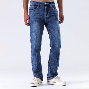 Jeans skinny tendance pour hommes coupe ajustée et durable idéal pour les vêtements décontractés et les aventures quotidiennes - Product Image 3