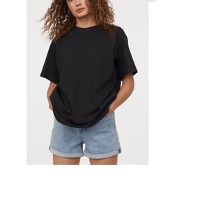 T-shirts pour femmes à prix de gros logo personnalisé T-shirt d'été doux pour femmes Chemise unie sexy ajustée et fine pour femmes - Product Image 3