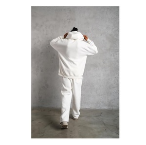 ชุดวอร์มผ้าฝ้าย100% น้ำหนักเบา & ชุดกีฬามีฮู้ดระบายอากาศได้ดีขนาดพิเศษออกแบบได้ตามต้องการ - Product Image 2