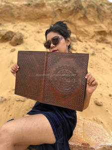 Nueva carpeta de archivos de cuero en relieve Extra grande con herramientas manuales reales, soporte para documentos con cremallera larga de viaje de cuero Vintage tradicional bohemio - Product Image 5