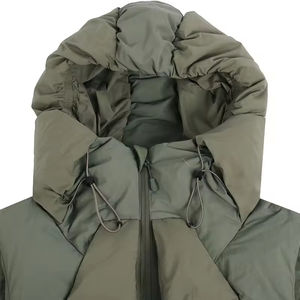 Vestes matelassées en nylon brillant avec logo personnalisé en gros OEM, veste d'hiver imperméable à capuche pour homme, veste matelassée tendance pour l'extérieur - Product Image 3