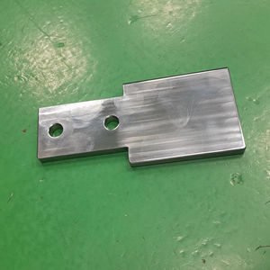 กระบวนการเจาะและเจาะรูลวดทำจากอะลูมิเนียมและสเตนเลสสตีลงานกลึง CNC แบบกำหนดเองในเวียดนาม - Product Image 1