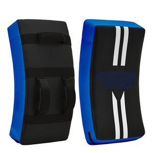 Cible de frappe en cuir PVC noir et bleu, forme incurvée, durable, entièrement personnalisable pour l'entraînement aux arts martiaux - Product Image 5