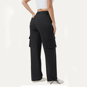 Pantalones cargo acampanados de bolsillo de ropa deportiva informal para damas Pantalones cargo de mujer elegantes y cómodos en MOQ bajo - Product Image 5